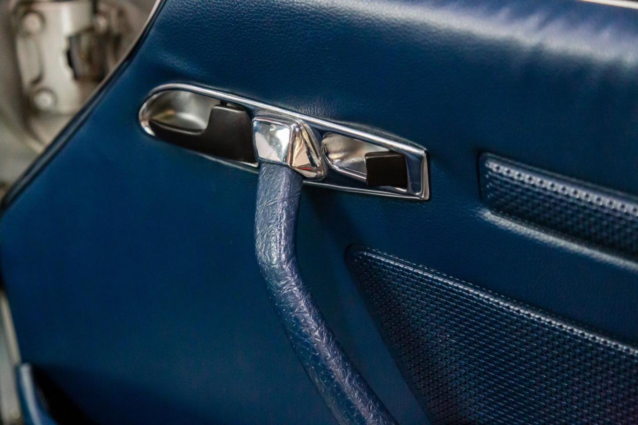 1975 Mercedes - Benz 450 SLC