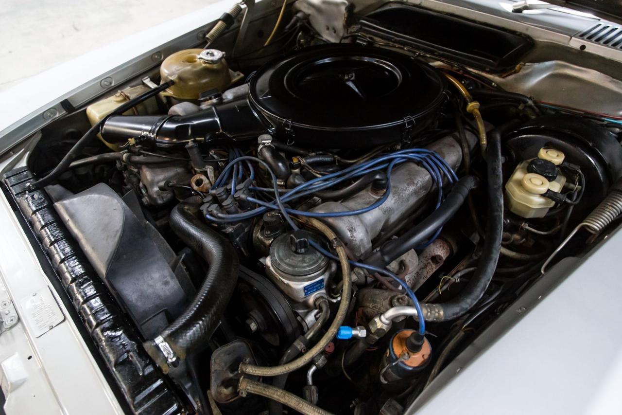 1975 Mercedes - Benz 450 SLC