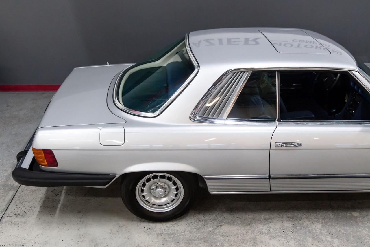 1975 Mercedes - Benz 450 SLC