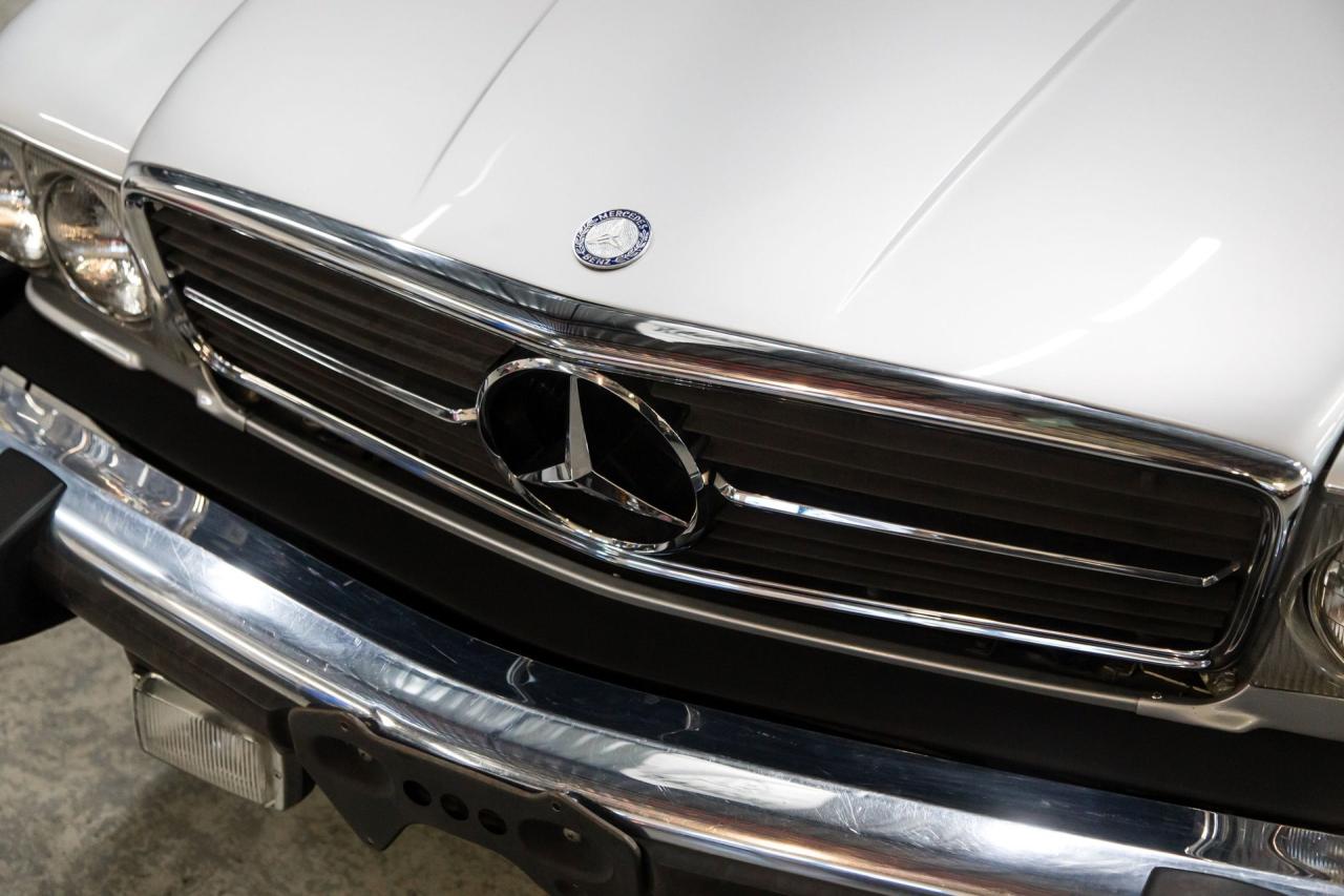 1975 Mercedes - Benz 450 SLC