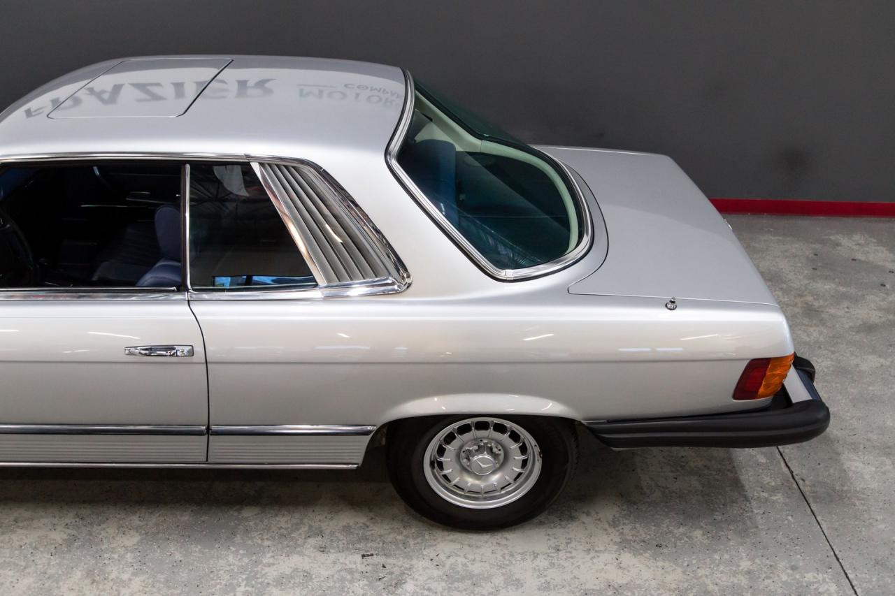 1975 Mercedes - Benz 450 SLC