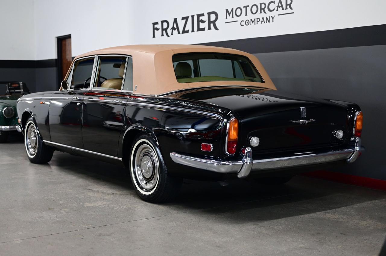 1972 Rolls - Royce SILVER CLOUD LWB