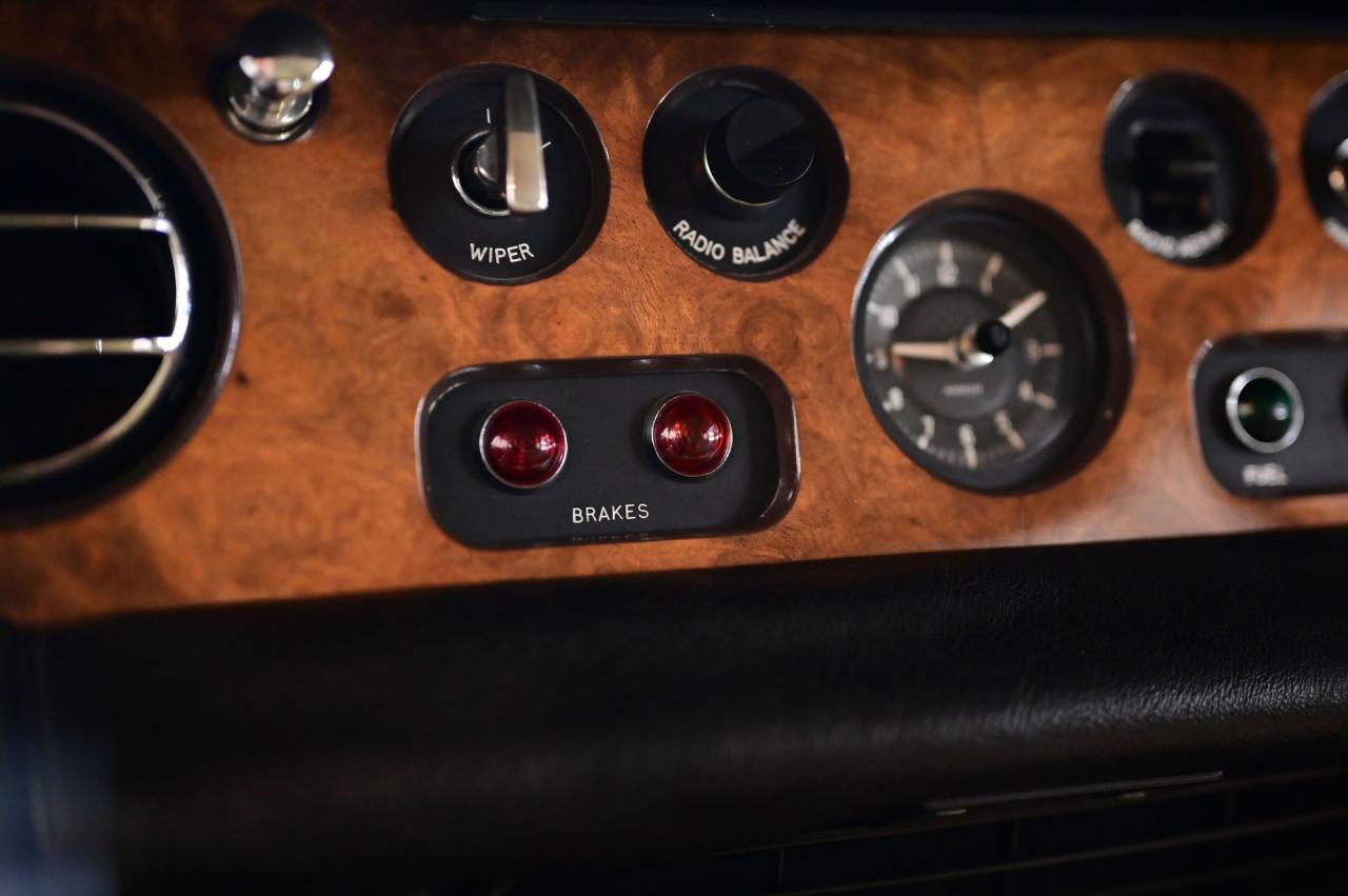 1972 Rolls - Royce SILVER CLOUD LWB