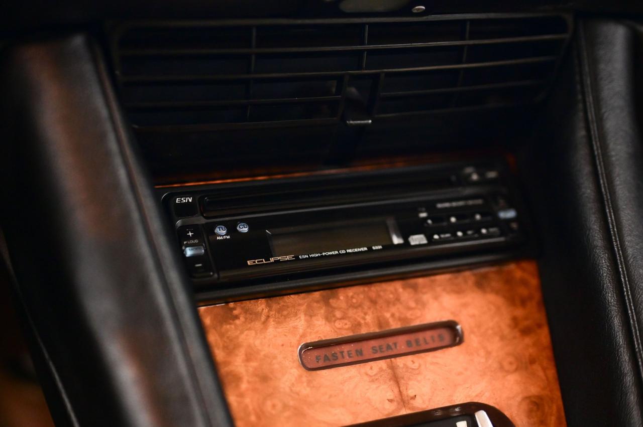 1972 Rolls - Royce SILVER CLOUD LWB