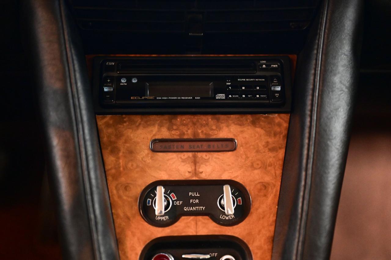 1972 Rolls - Royce SILVER CLOUD LWB