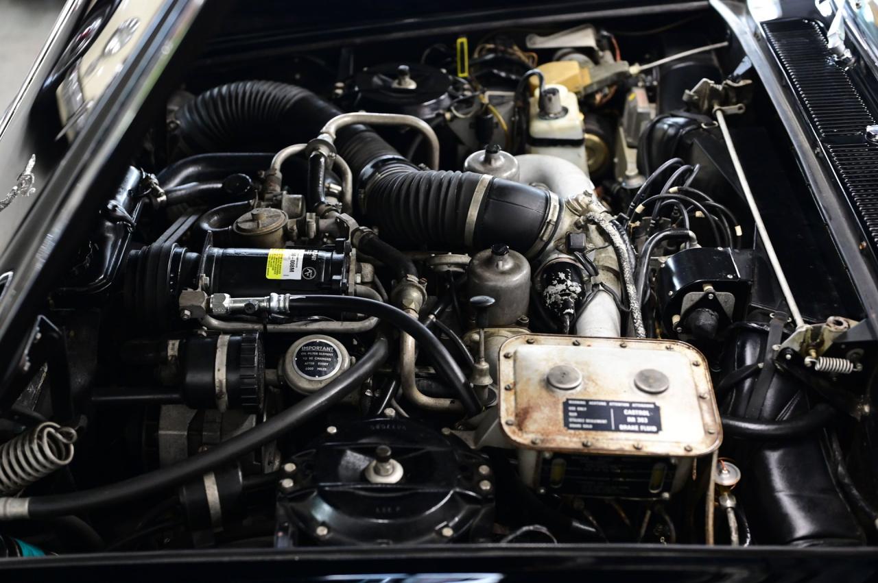 1972 Rolls - Royce SILVER CLOUD LWB