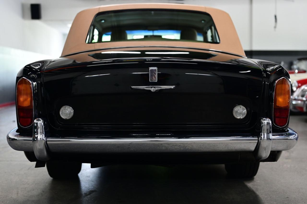 1972 Rolls - Royce SILVER CLOUD LWB