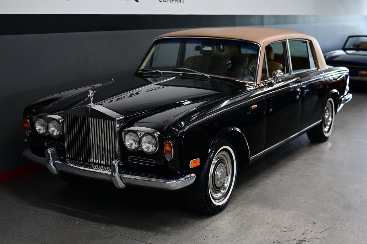1972 Rolls - Royce SILVER CLOUD LWB