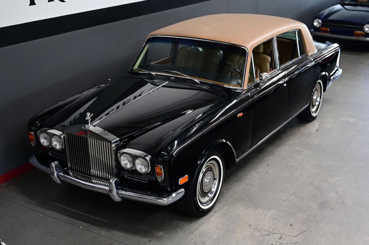 1972 Rolls - Royce SILVER CLOUD LWB