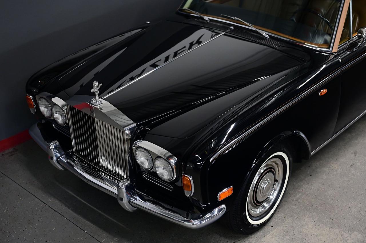 1972 Rolls - Royce SILVER CLOUD LWB