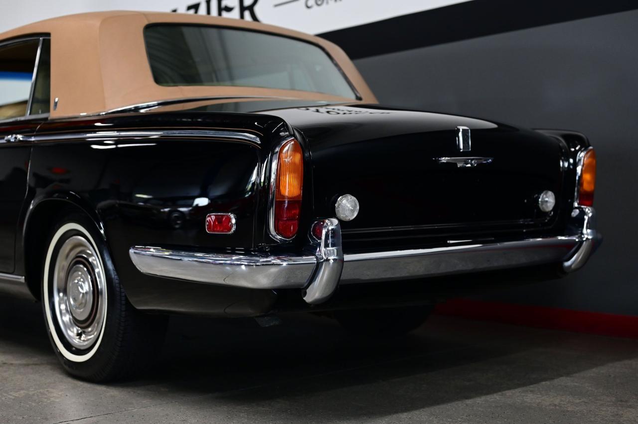 1972 Rolls - Royce SILVER CLOUD LWB