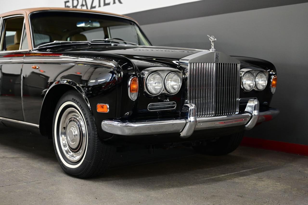 1972 Rolls - Royce SILVER CLOUD LWB