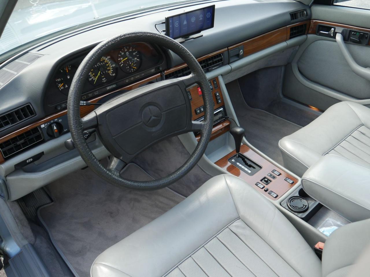 1986 Mercedes - Benz 300SDL