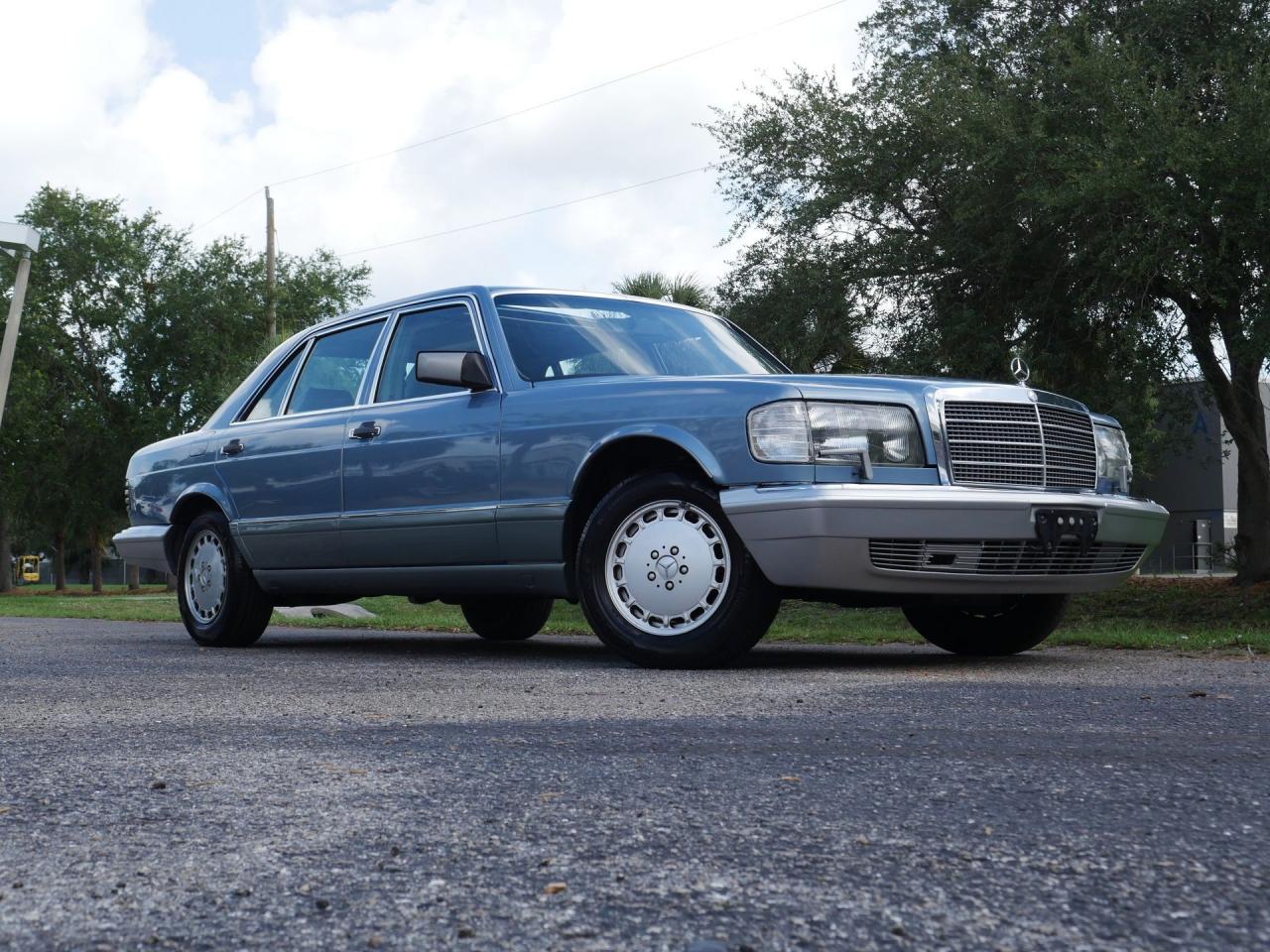 1986 Mercedes - Benz 300SDL