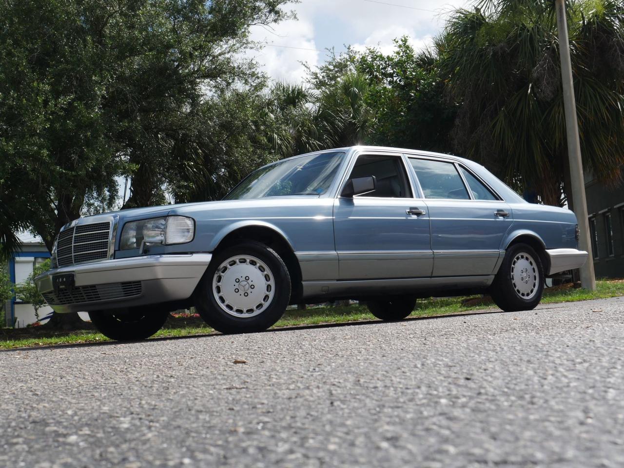 1986 Mercedes - Benz 300SDL