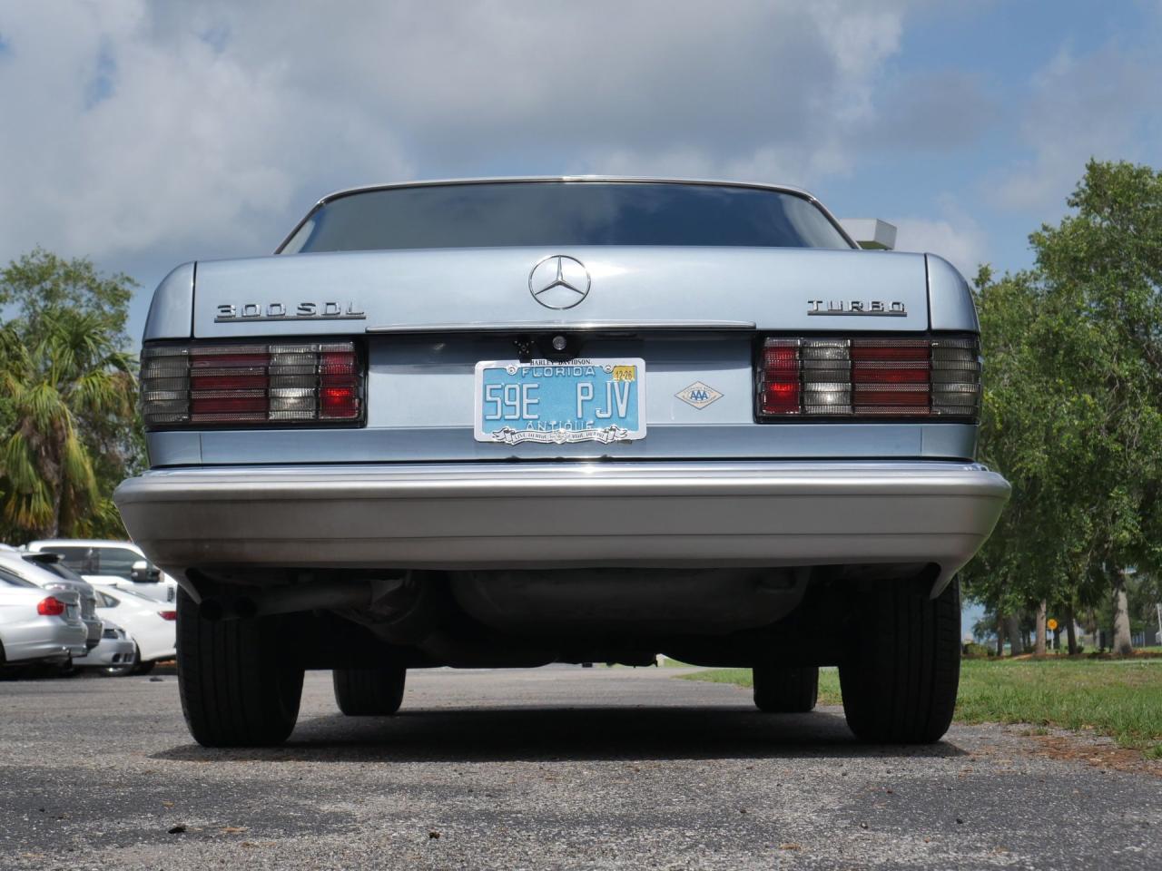 1986 Mercedes - Benz 300SDL