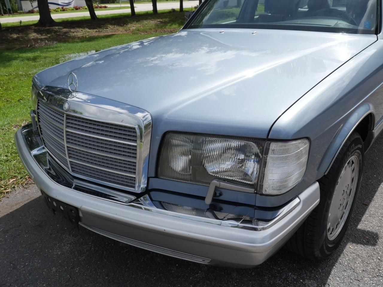 1986 Mercedes - Benz 300SDL