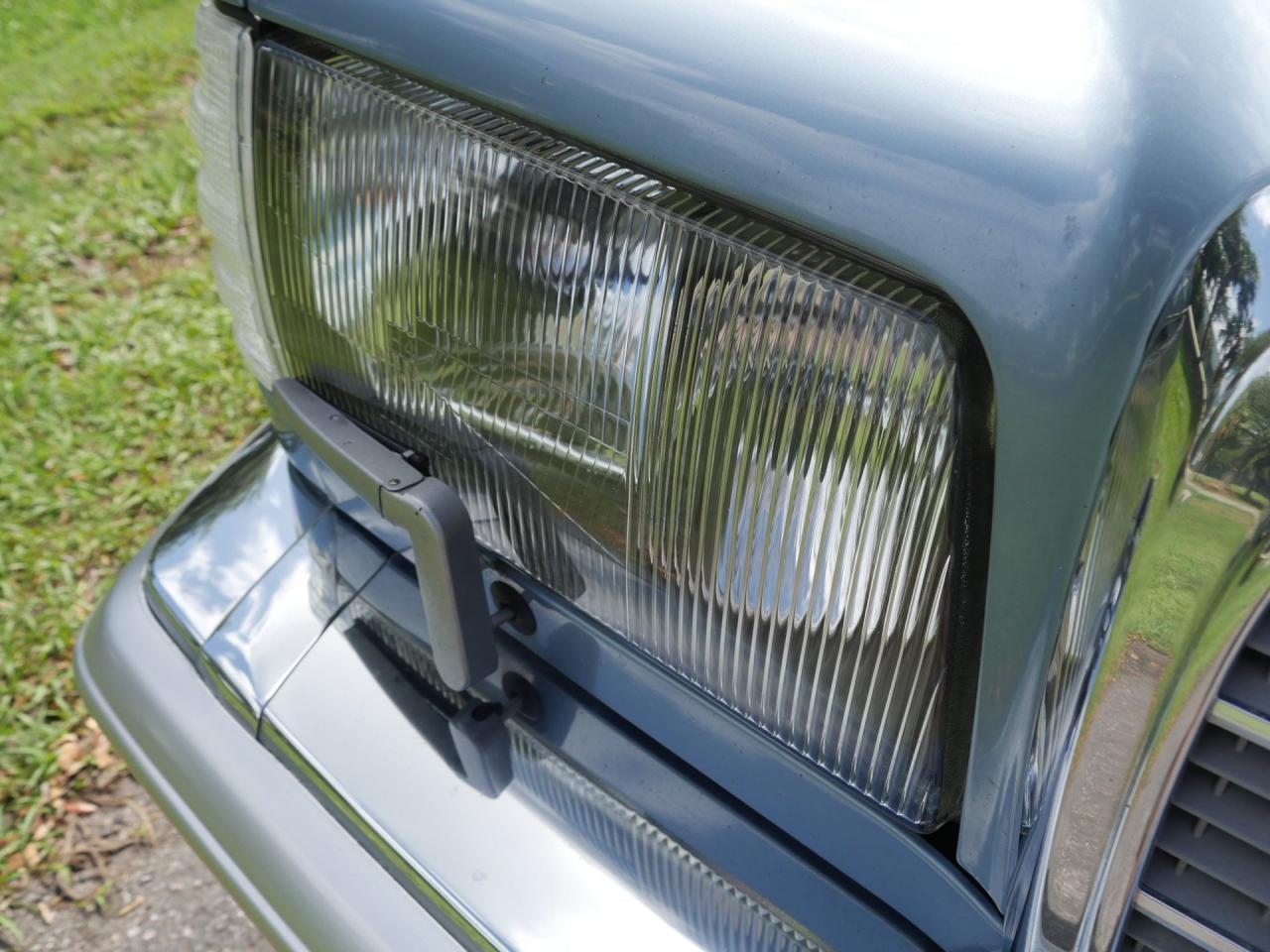 1986 Mercedes - Benz 300SDL