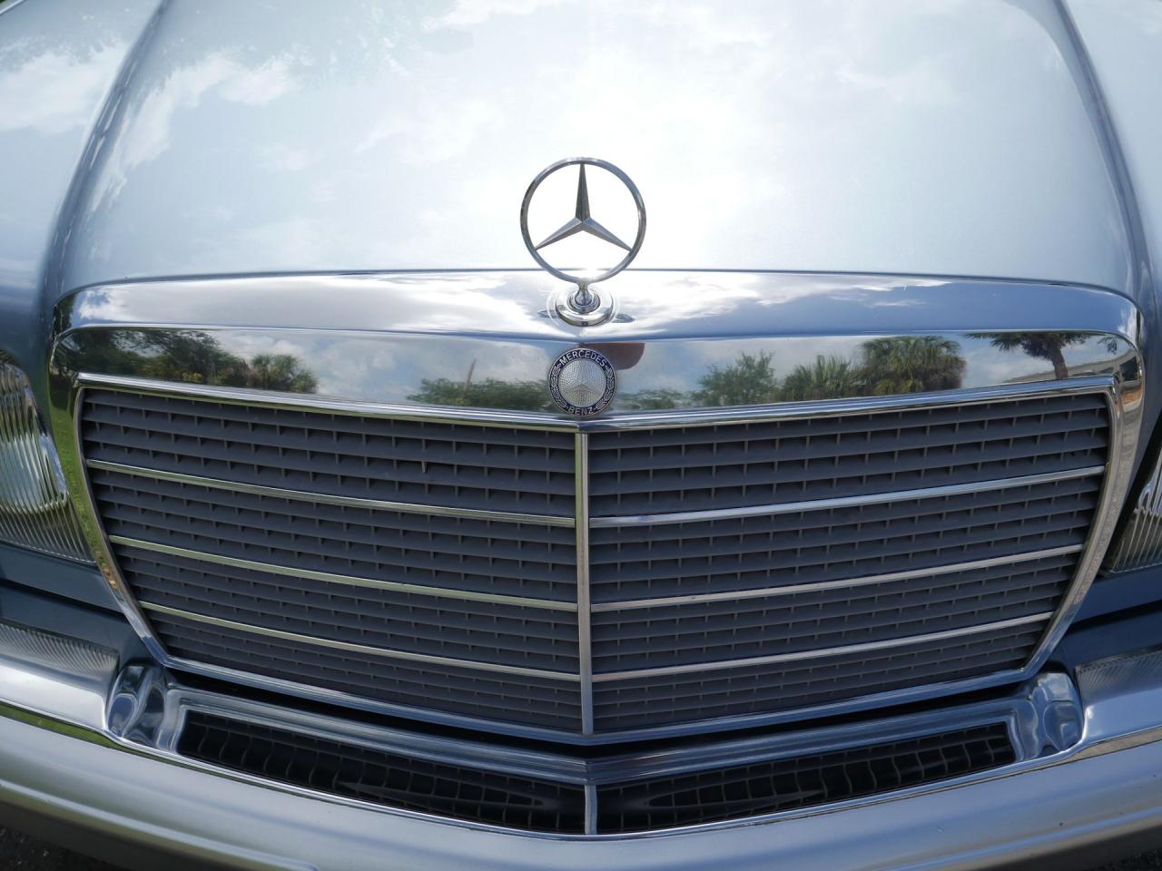 1986 Mercedes - Benz 300SDL