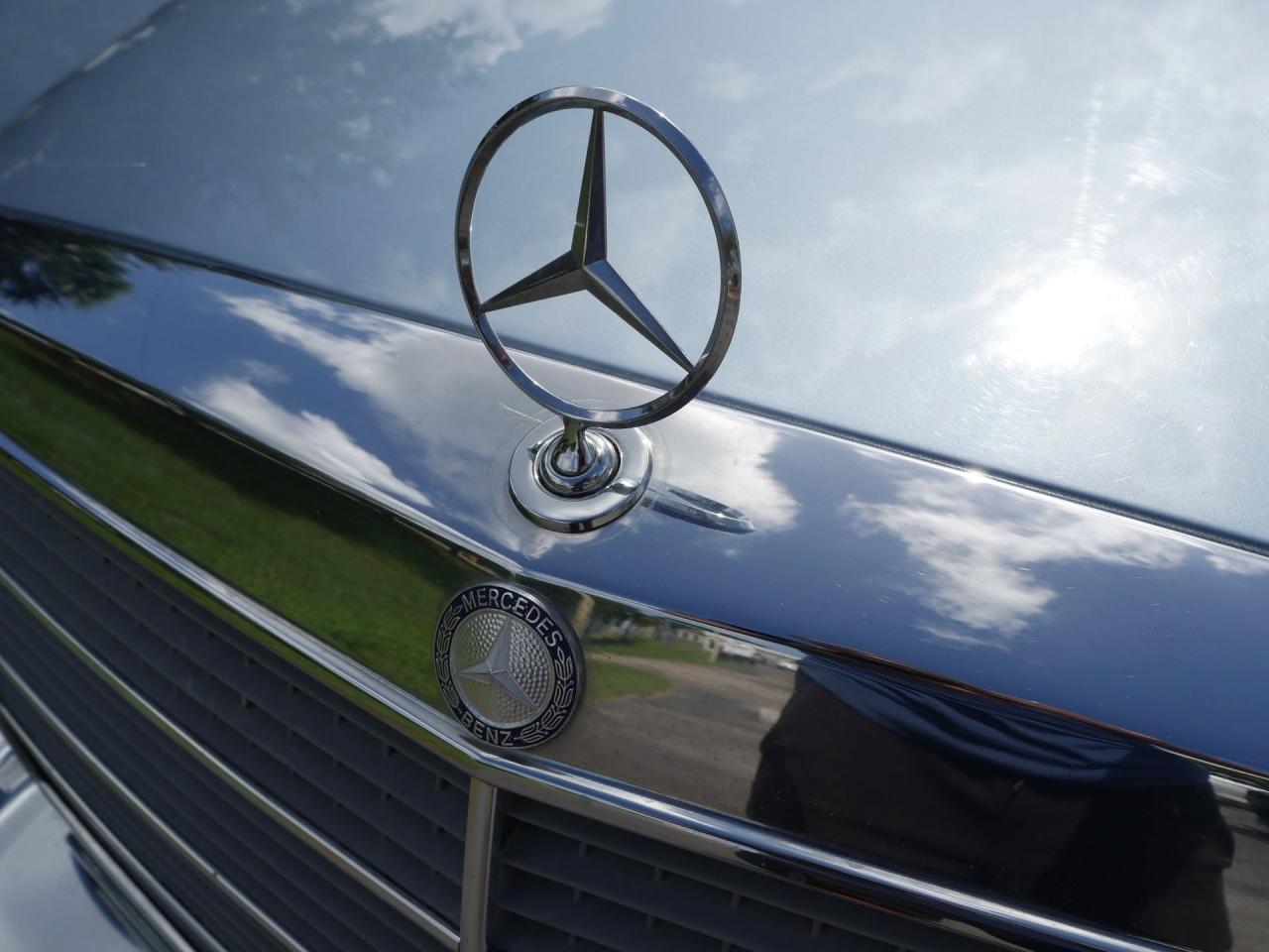 1986 Mercedes - Benz 300SDL