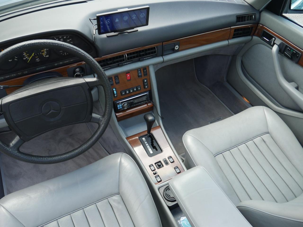 1986 Mercedes - Benz 300SDL