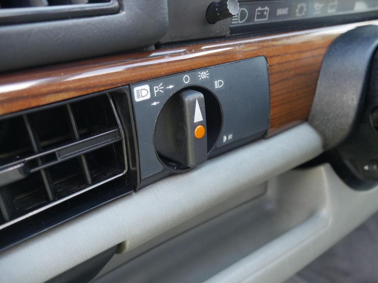 1986 Mercedes - Benz 300SDL