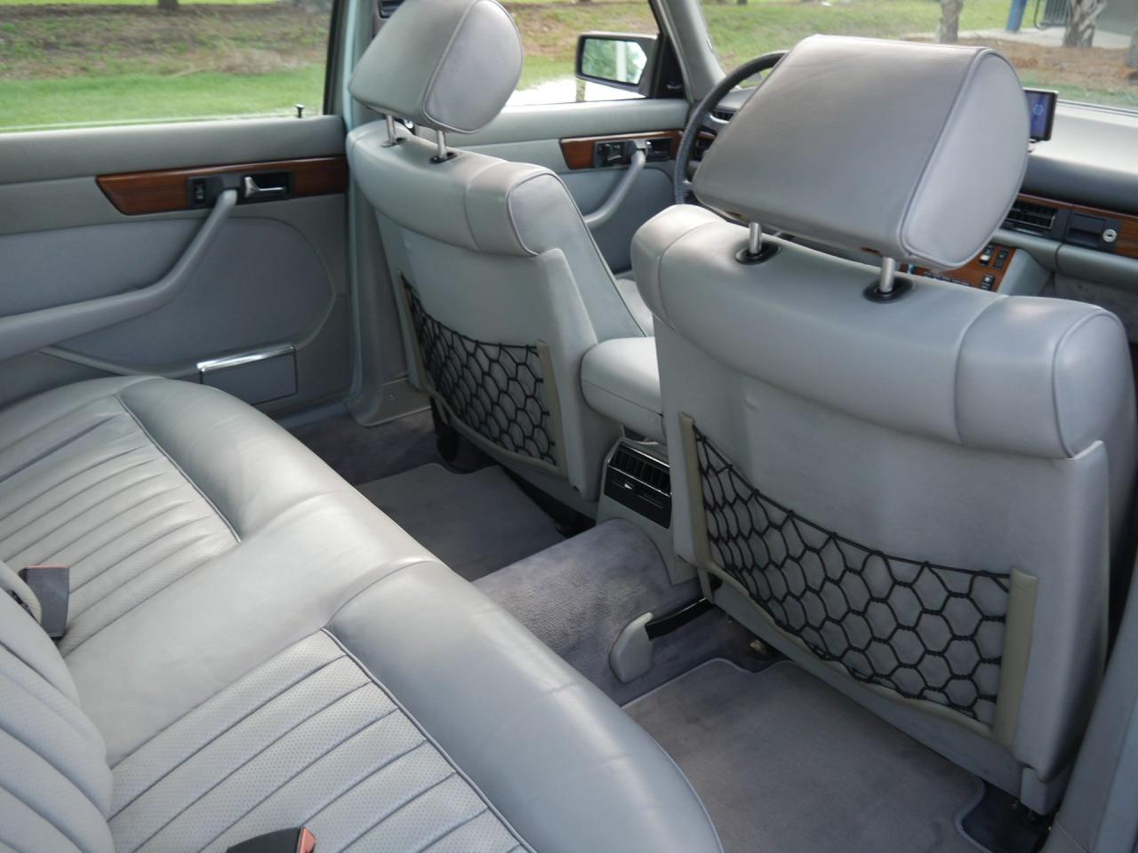 1986 Mercedes - Benz 300SDL