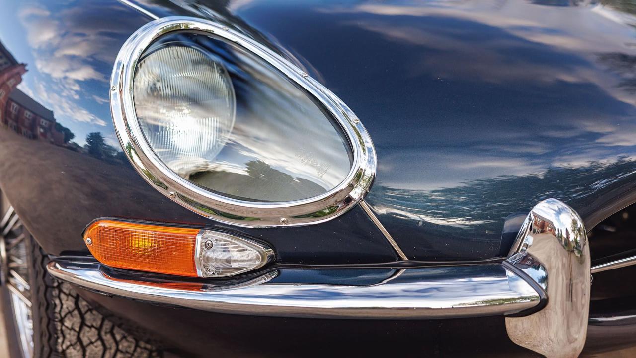 1962 Jaguar E-Type Series 1 3.8 Roadster