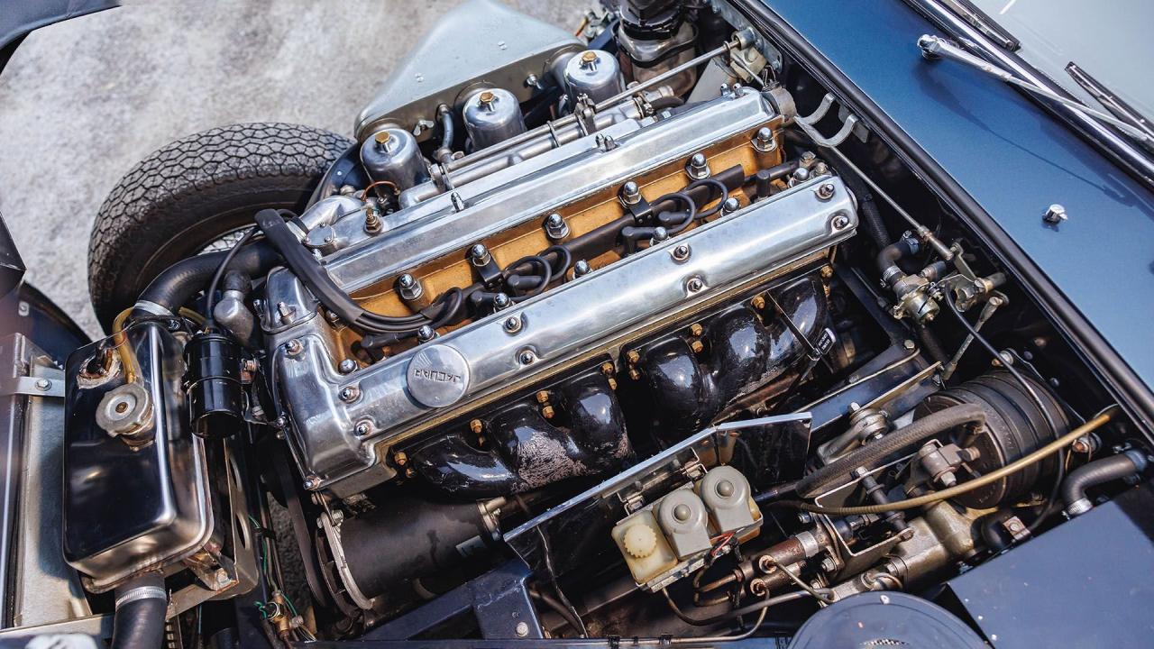 1962 Jaguar E-Type Series 1 3.8 Roadster