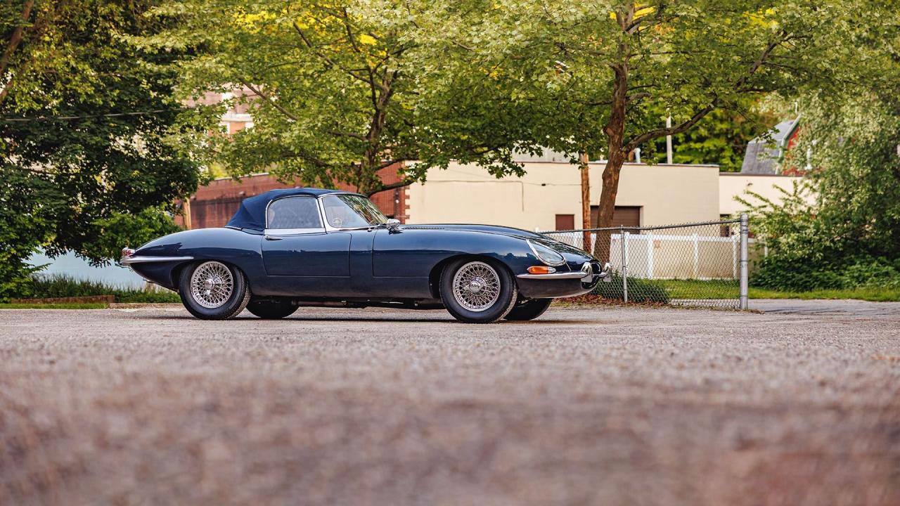 1962 Jaguar E-Type Series 1 3.8 Roadster