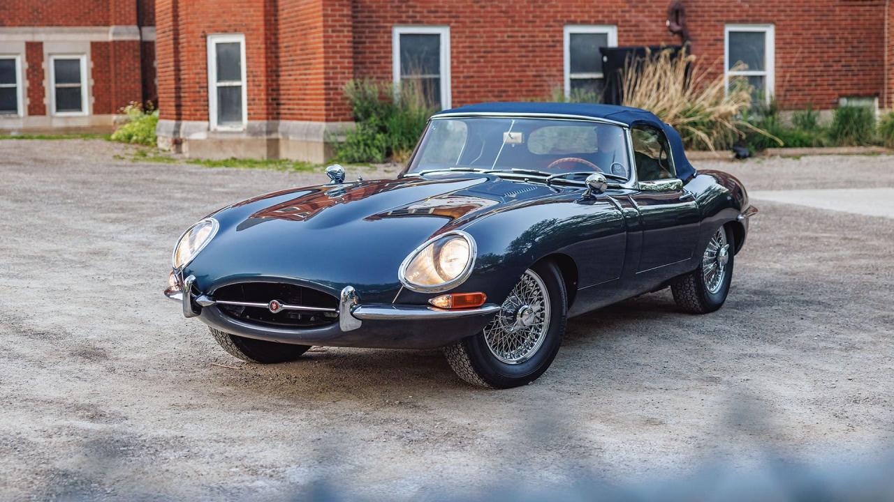 1962 Jaguar E-Type Series 1 3.8 Roadster