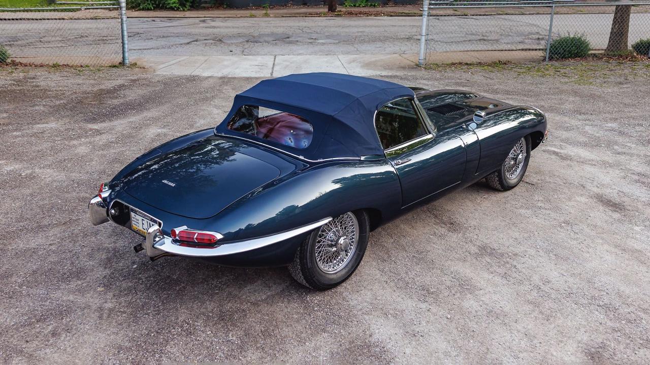 1962 Jaguar E-Type Series 1 3.8 Roadster