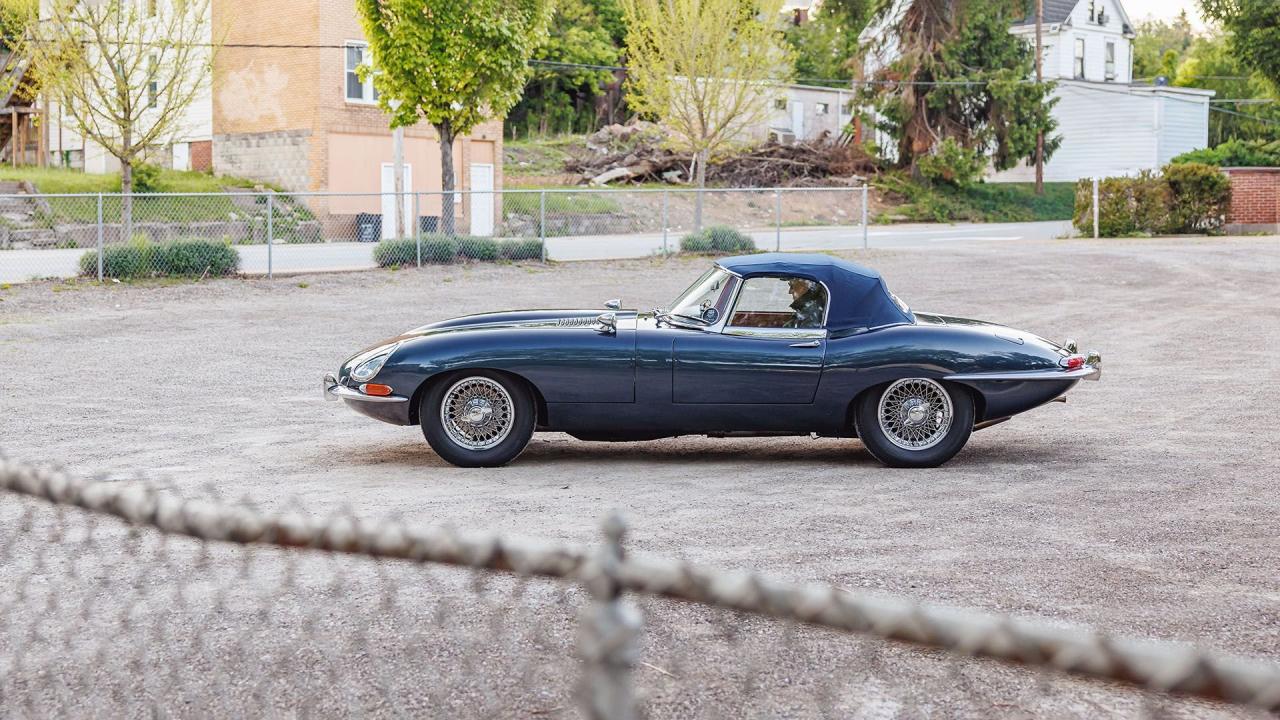 1962 Jaguar E-Type Series 1 3.8 Roadster
