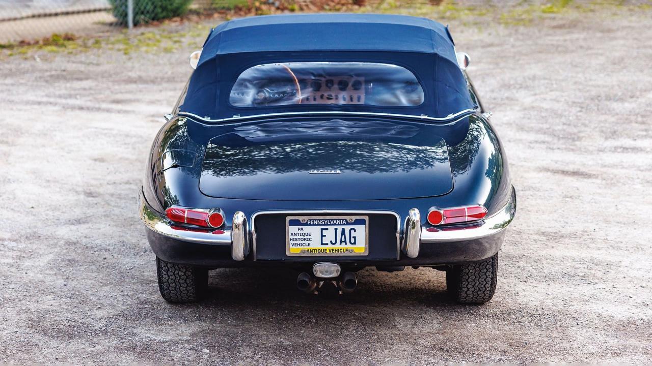 1962 Jaguar E-Type Series 1 3.8 Roadster