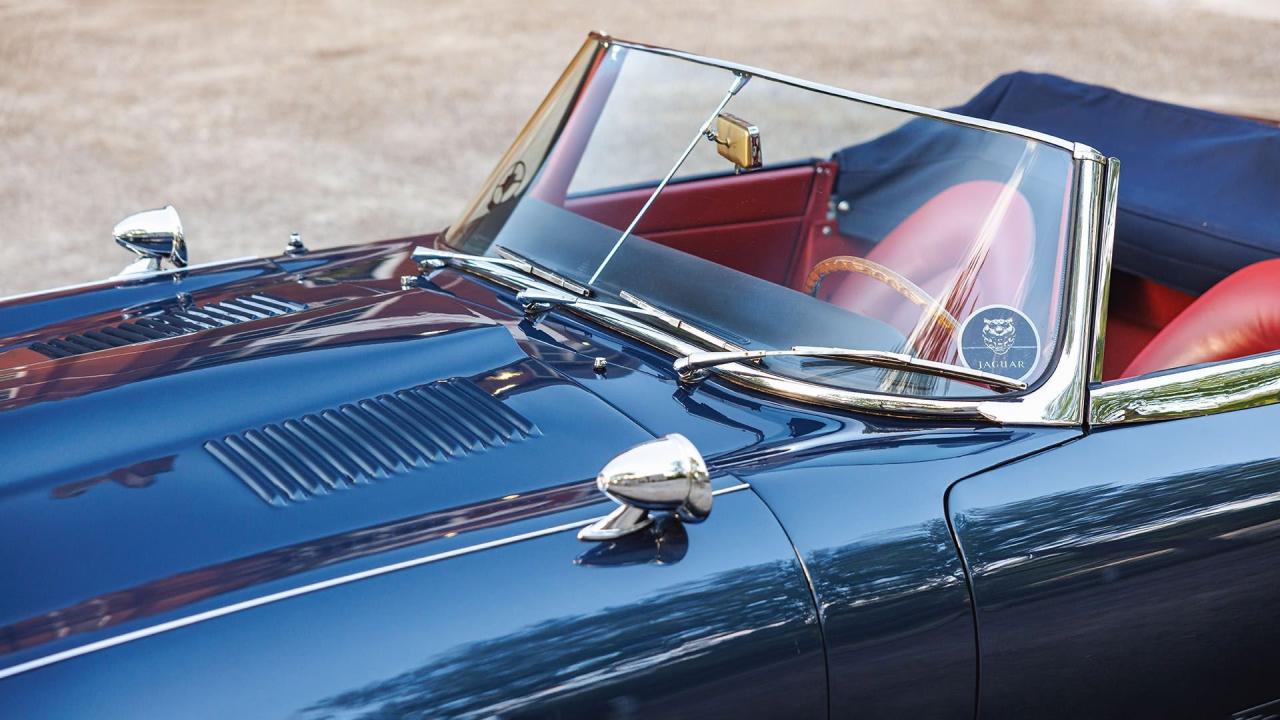 1962 Jaguar E-Type Series 1 3.8 Roadster