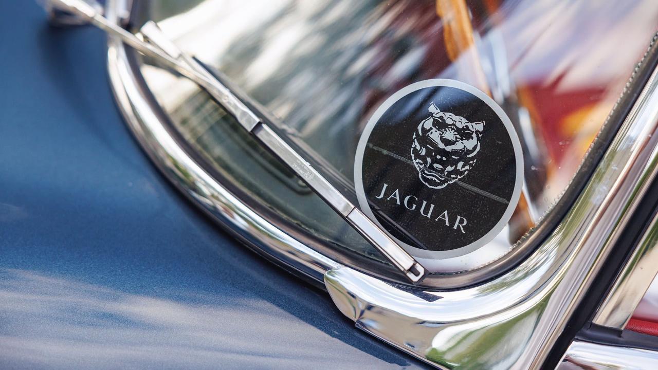 1962 Jaguar E-Type Series 1 3.8 Roadster