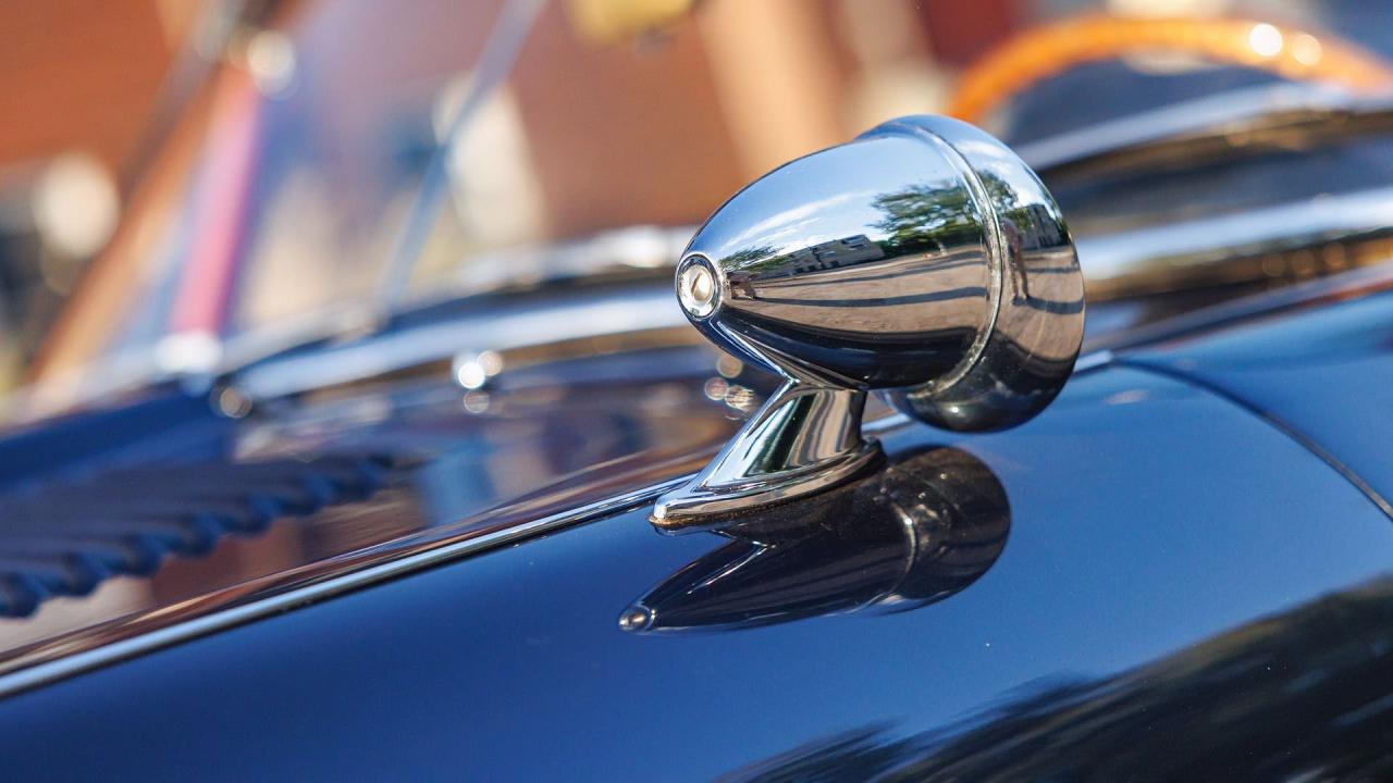 1962 Jaguar E-Type Series 1 3.8 Roadster