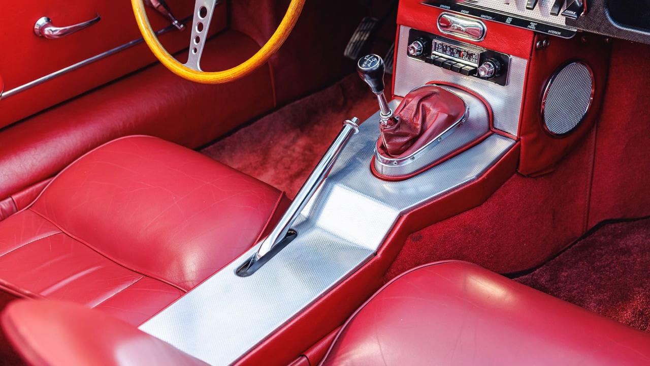 1962 Jaguar E-Type Series 1 3.8 Roadster