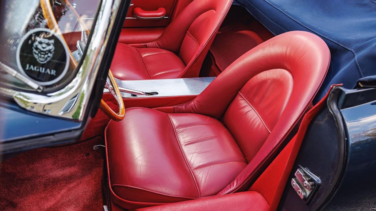 1962 Jaguar E-Type Series 1 3.8 Roadster