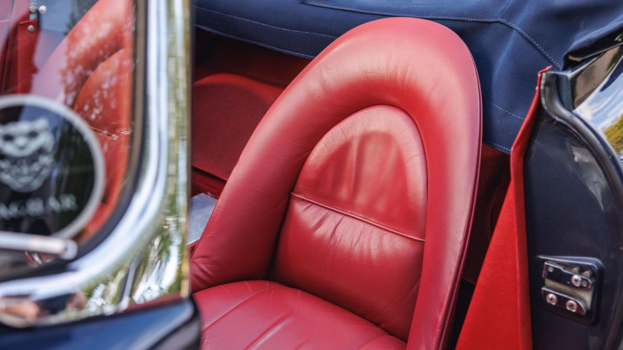 1962 Jaguar E-Type Series 1 3.8 Roadster