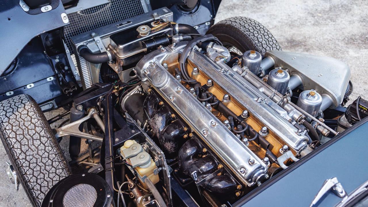 1962 Jaguar E-Type Series 1 3.8 Roadster