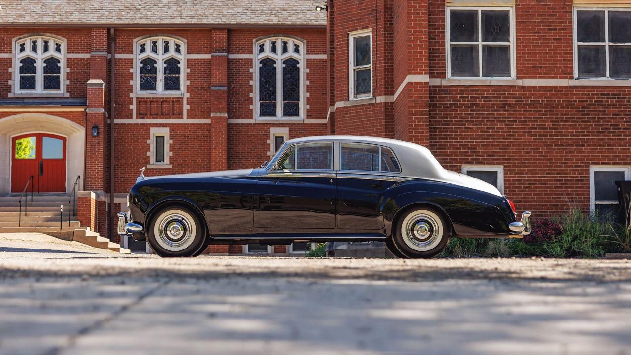 1963 Rolls - Royce Silver Cloud III Saloon