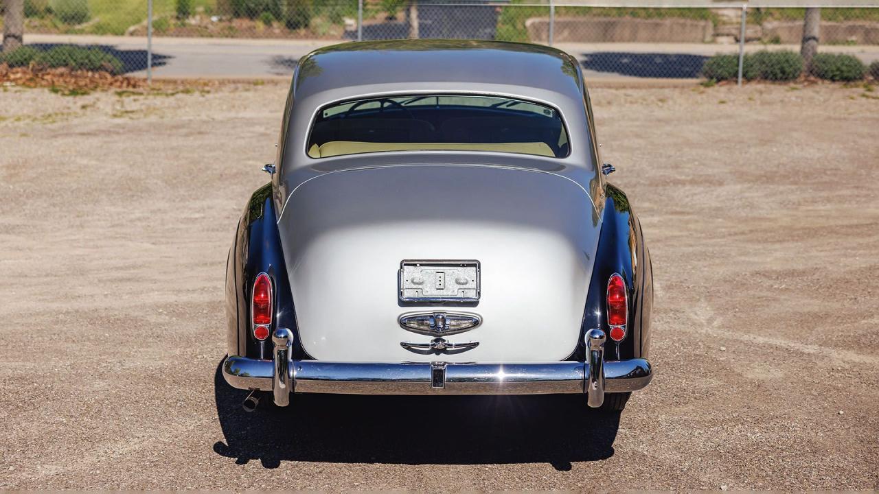 1963 Rolls - Royce Silver Cloud III Saloon