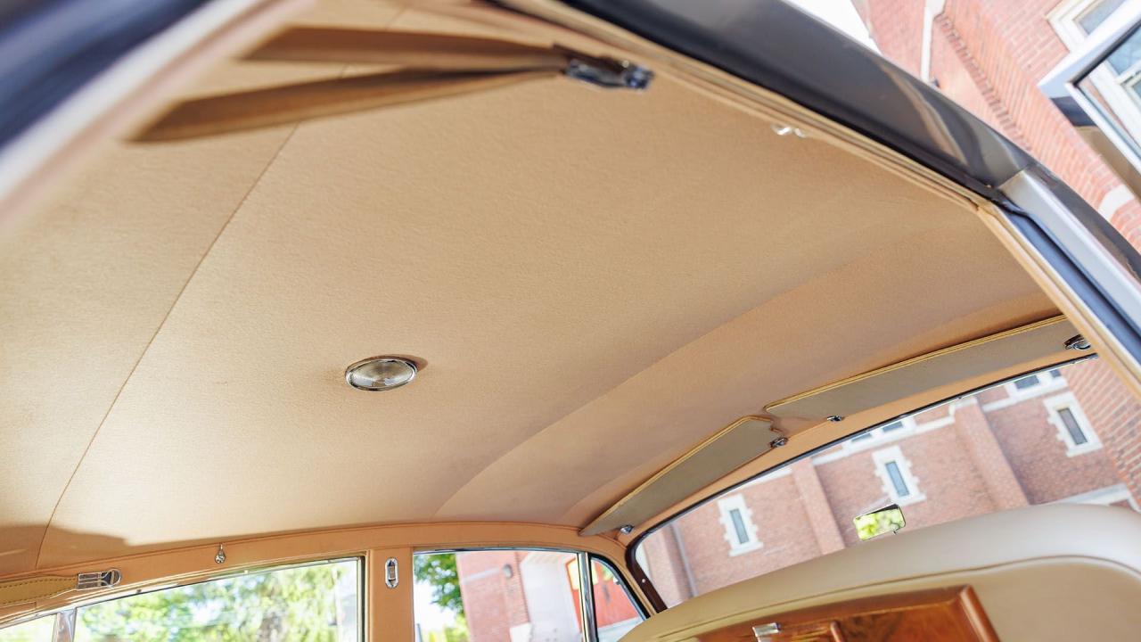 1963 Rolls - Royce Silver Cloud III Saloon