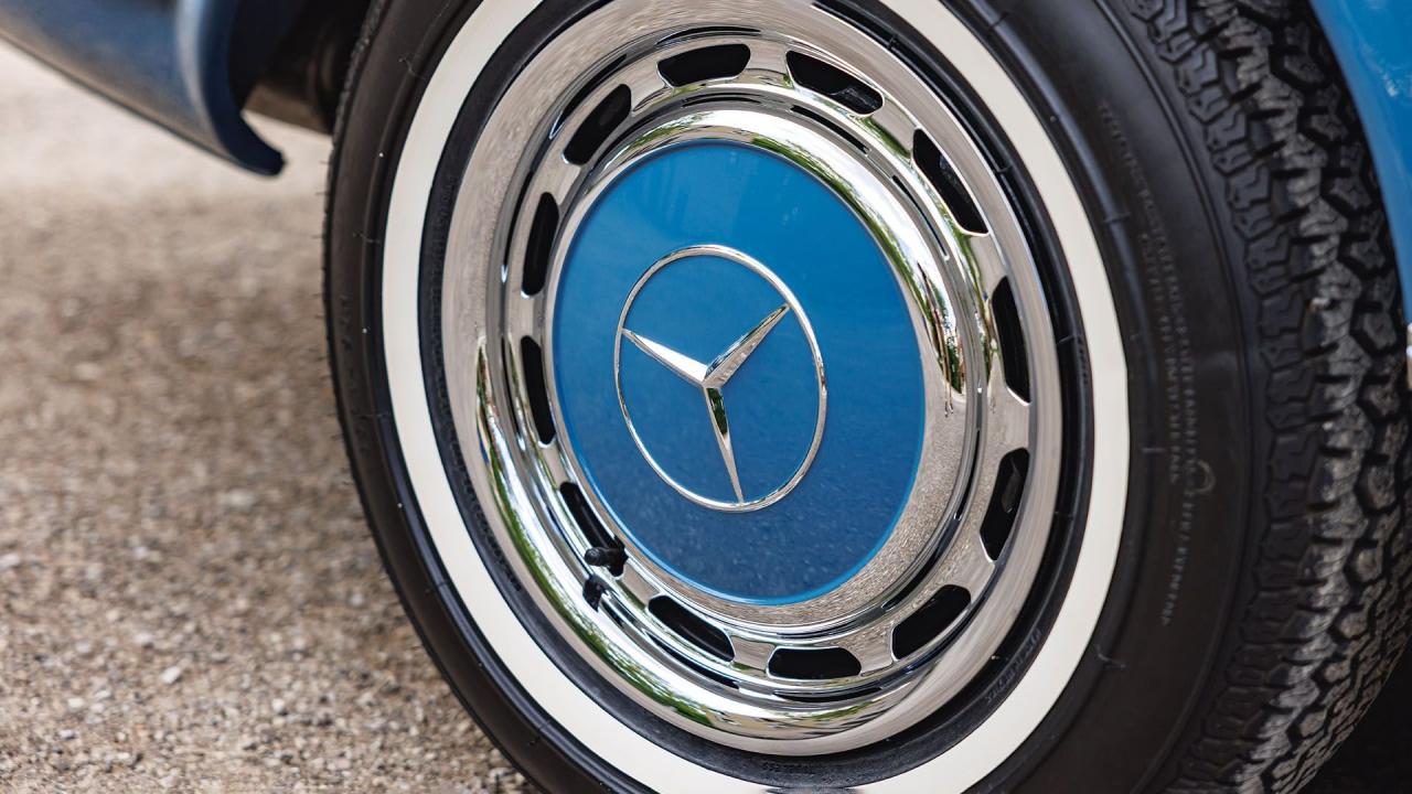1971 Mercedes - Benz 280 SL Pagoda