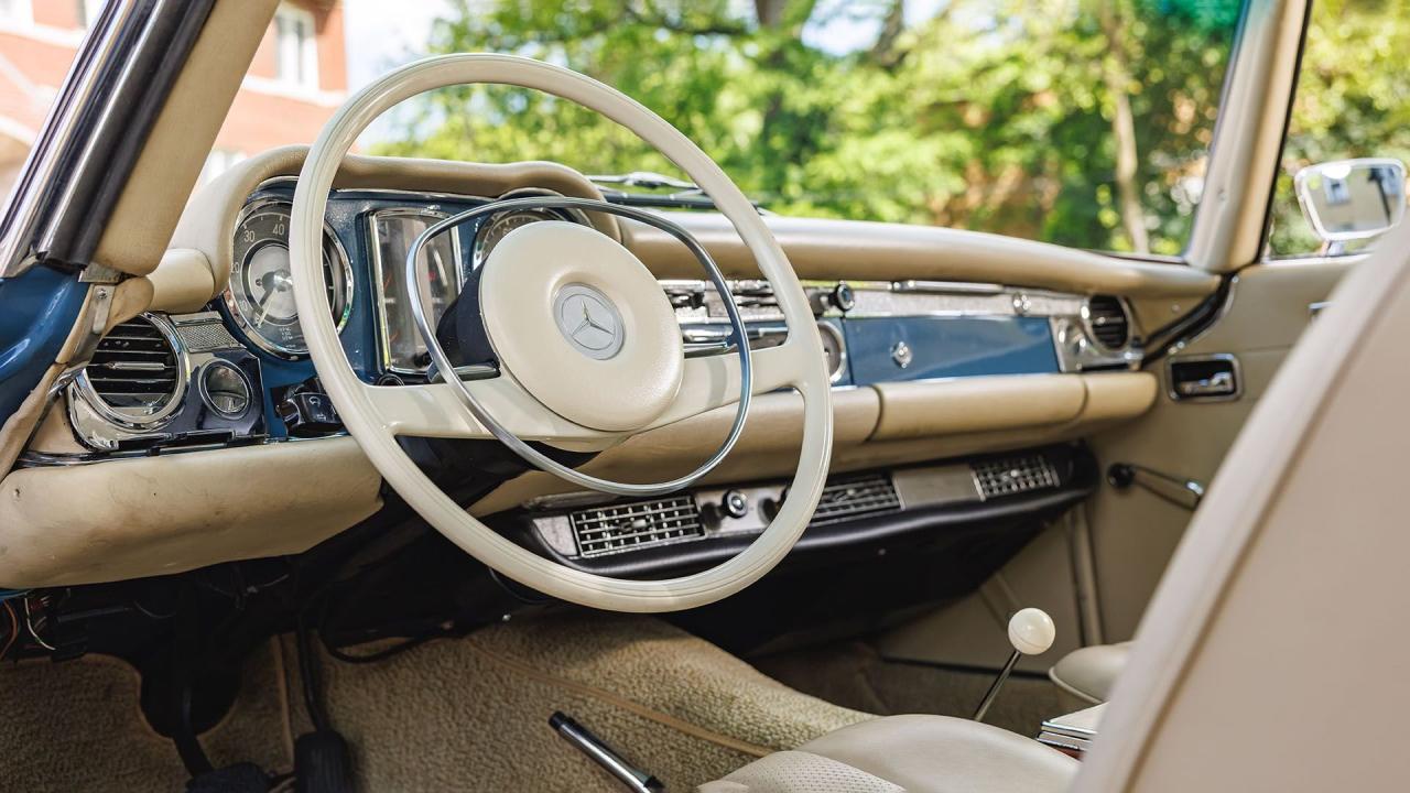 1971 Mercedes - Benz 280 SL Pagoda