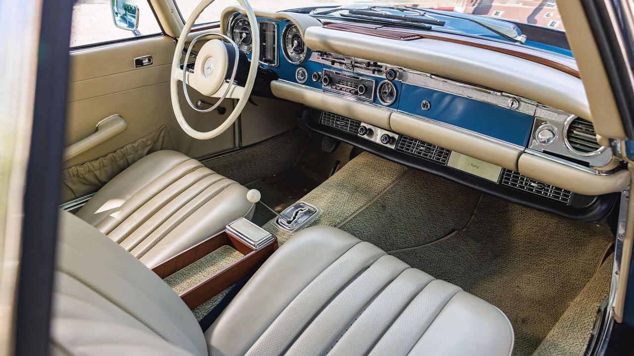 1971 Mercedes - Benz 280 SL Pagoda