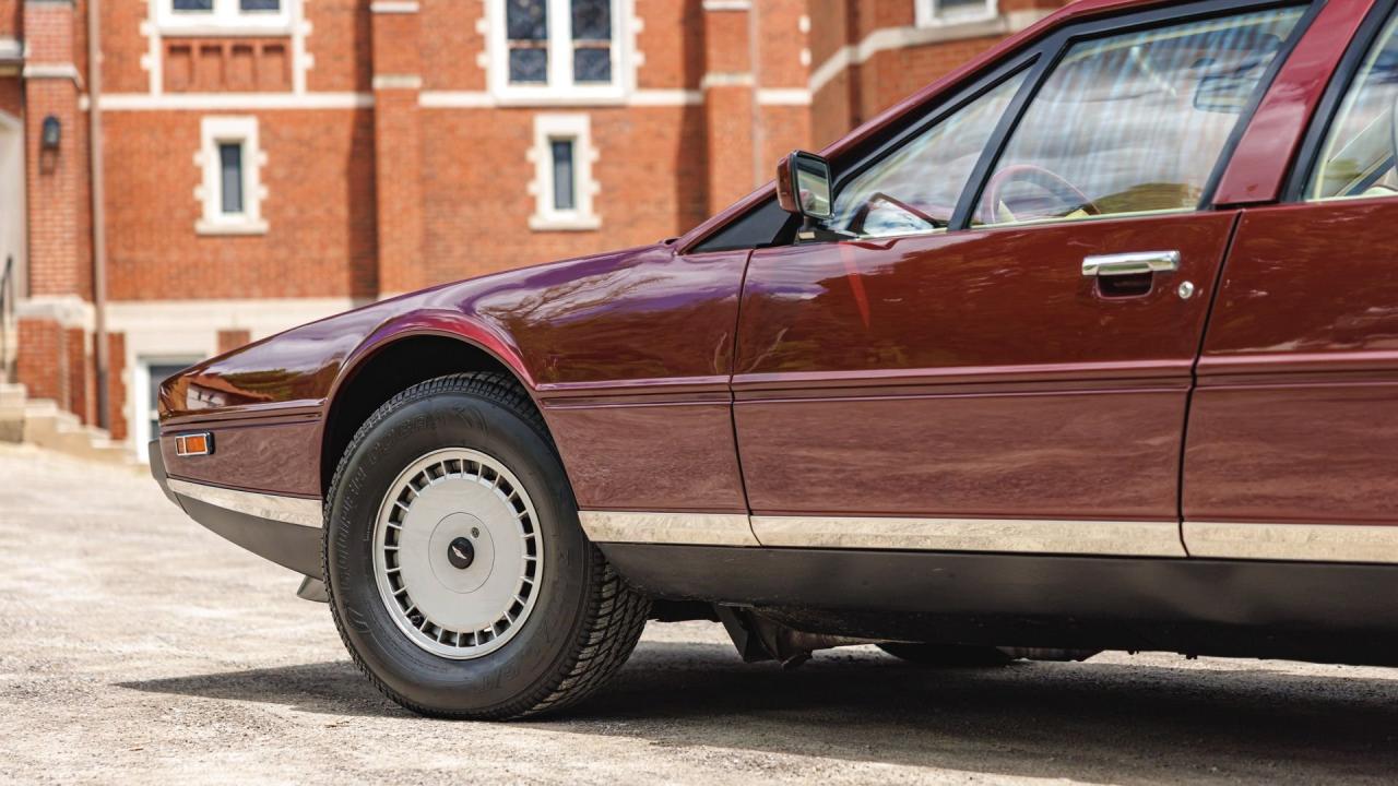 1987 Aston Martin Lagonda Series 3