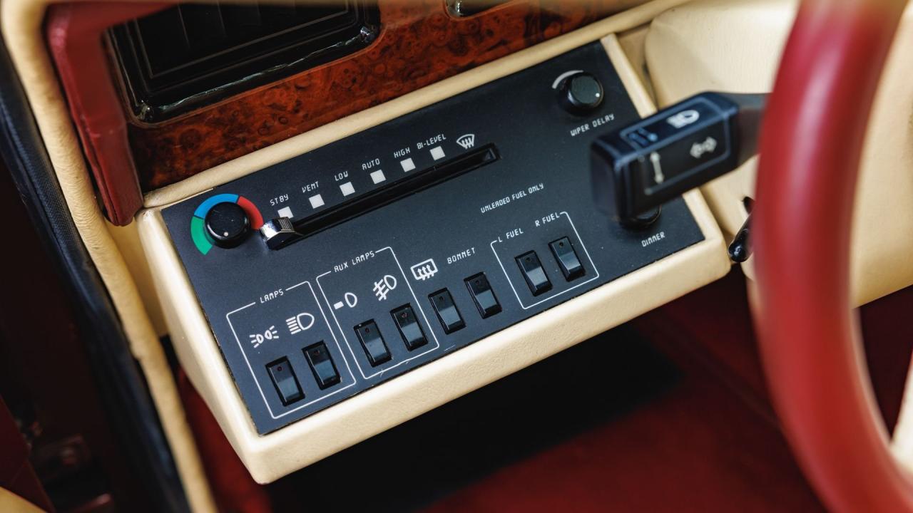 1987 Aston Martin Lagonda Series 3
