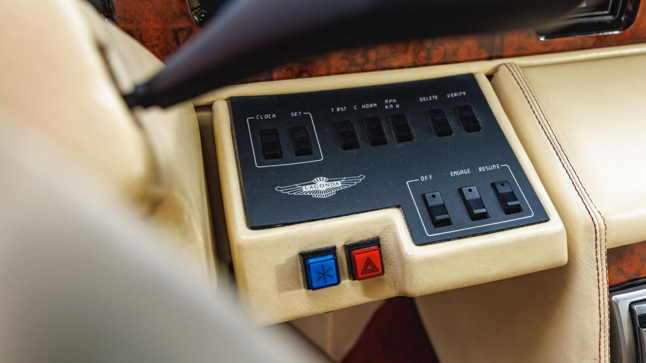 1987 Aston Martin Lagonda Series 3